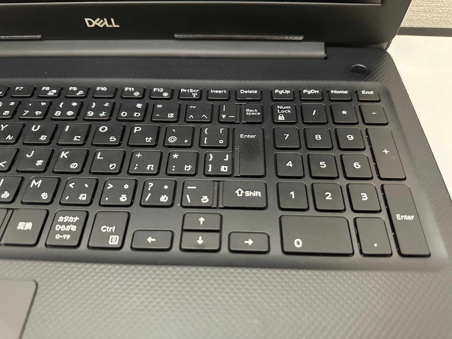 DELL Vostro Notebook 3590 Ci7-10510U/15.6/1920x1080/8GB/256GB/DVD+/-RW/WLAN/BT